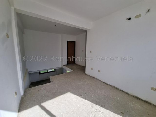 Imagen 14 de 30 de Casas En Venta En Av Intercomunal Cabudare , Lara #23-7327 Agente Inmobiliario Romer Gonzalez : 04147086673