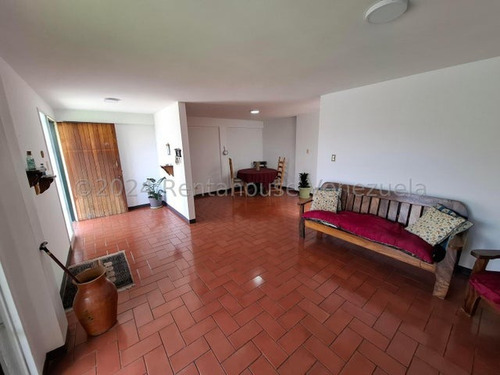 Casa En Venta En Alto Prado, Mls #24-24973