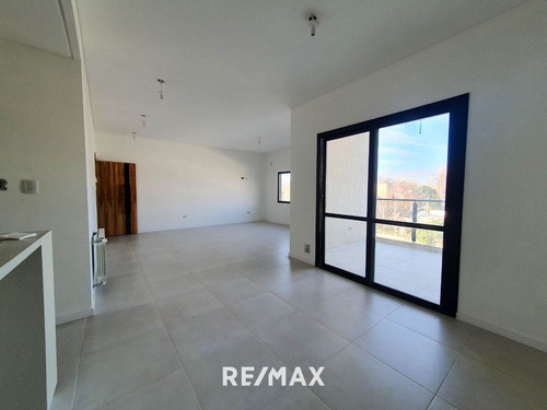 Imagen 14 de 30 de Semipiso 95m2 | Rio Senguer 878 | Jardines Del Rey