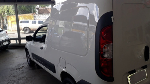 Imagem 5 de 10 de Fiat Fiorino 2018 1.4 Hard Working Flex 4p