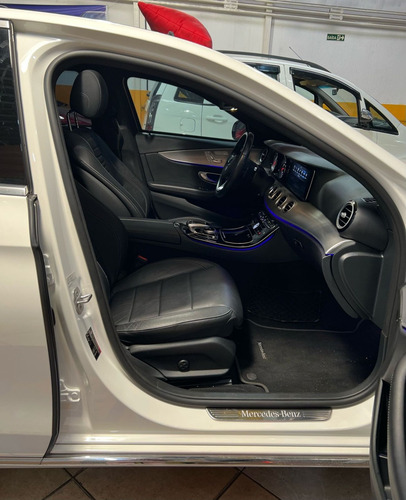 Mercedes-Benz Classe E CGI Avantgarde 2.0 TB 211cv Aut.