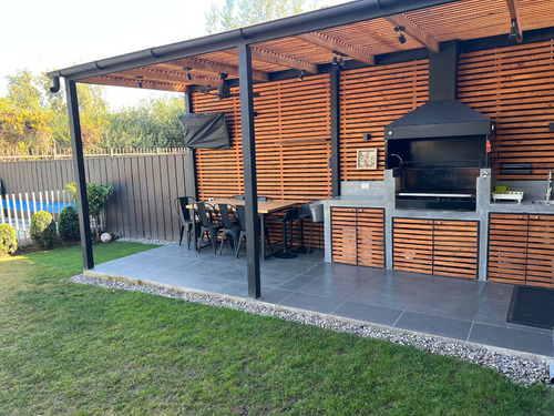 Encantadora Casa En Condominio