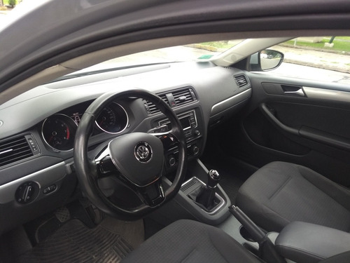Volkswagen Vento 2.0 Advance 115cv 2015