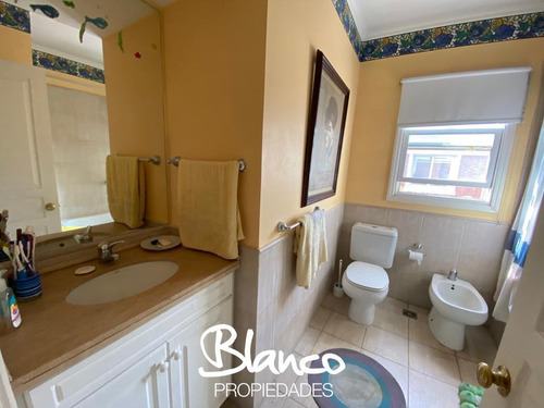 Muy Linda Casa Dentro Del Barrio Privado La Lomada De Pilar