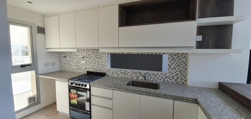 Imagen 5 de 30 de Departamento 4 Ambientes Con Balcon Con Parrilla Y Cochera En Florida B. Excelente!!-en Venta
