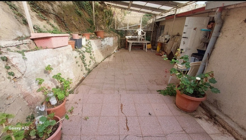 Venta Casa Con Local, Ideal Para Hostal , Cerro Merced Valp.
