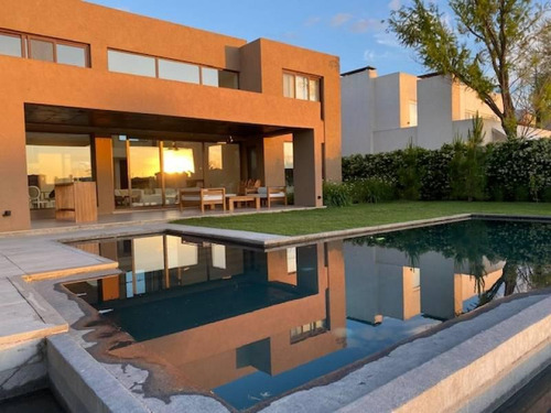 Imagen 5 de 30 de Casa En Venta En Barbarita, General Pacheco, Tigre