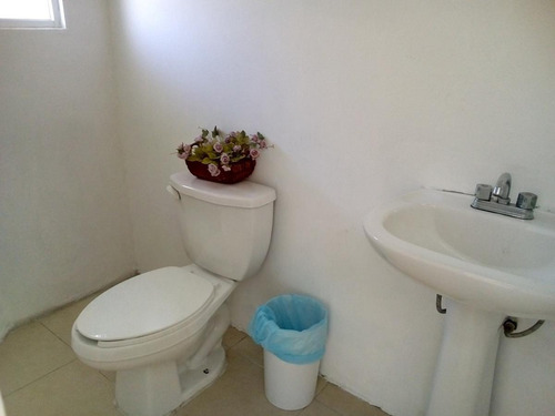 Imagen 4 de 13 de Casa En Renta En Residencial Senderos - (2)