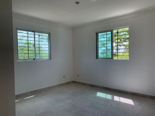 Imagen 17 de 29 de Casa Nueva En Proyecto Cerrado