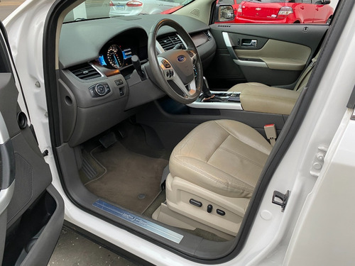 Imagem 3 de 14 de Ford Edge