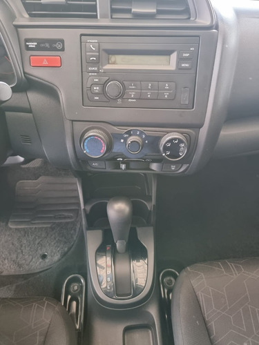Imagem 7 de 8 de Honda / Fit Lx 1.5