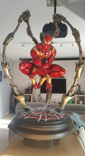 Homem-aranha (aranha De Ferro) Action Figure Iron Spider