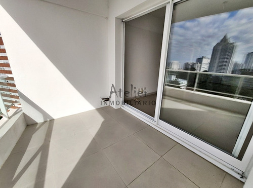 Apartamento De 3 Dormitorios, Zona Playa Brava- Ref: 1086