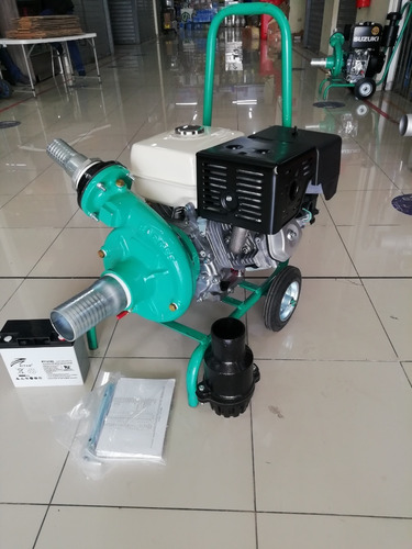 Imagen 3 de 6 de Motobomba Alta Presión A Gasolina Arranque Eléctrico