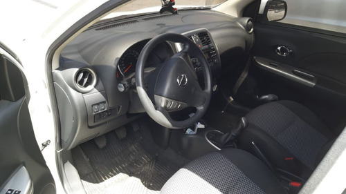 Nissan March Sv 1.0 2015
