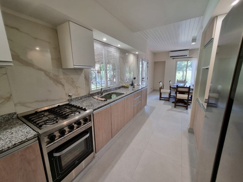 Imagen 8 de 29 de Venta - Casa - Barrio Parque La Verdad - Exaltación De La Cruz