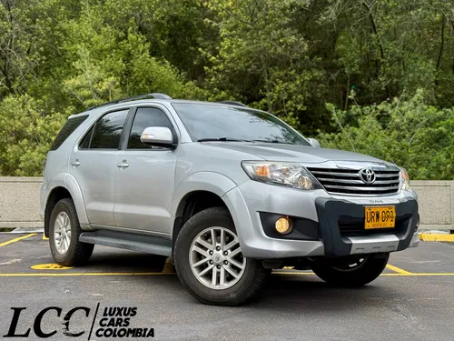 Toyota Fortuner 2.7l 4x2