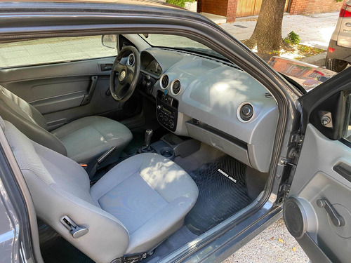 Volkswagen Gol 1.4 Power 83cv 2011