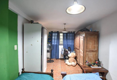 Imagen 22 de 30 de Casa Venta 5 Dormitorios 2 Baños Y Parrilla-lote 10 X 50 - Manuel B Gonnet