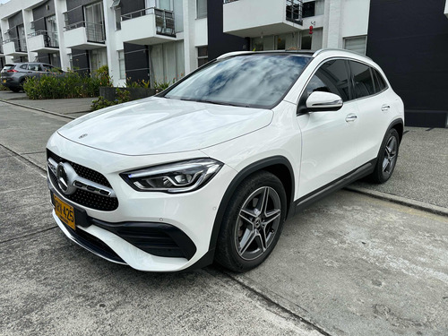 Mercedes-Benz Clase GLA 1.3t Amg Line