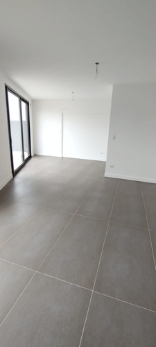 Departamento A Estrenar Balcon Terraza A Mts. Av Rivadavia