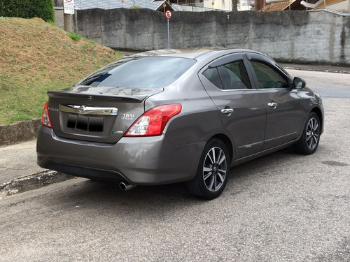 Imagem 6 de 11 de Nissan Versa Unique 2018