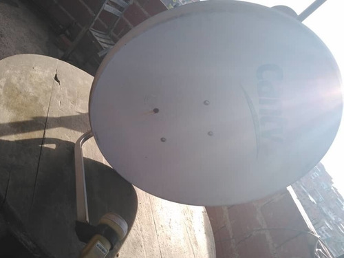 Plató Antena Satélital (Usado)