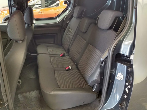 Imagen 11 de 25 de Renault Kangoo 5 As. Dci En Stock Fisico Retiro Inmedi (cna)