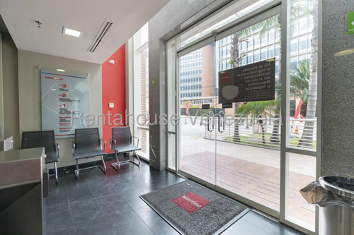 Centro Comercial En Venta Boleita Norte 25-23167