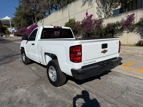 Chevrolet Silverado 5.4 2500 Cab Reg Ls 4x2 At