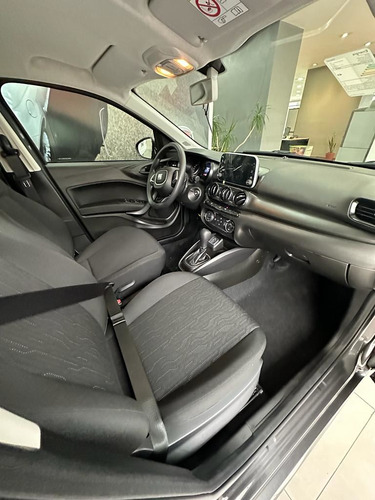 Fiat Cronos 1.3 Attractive Mt
