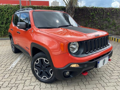 Imagem 4 de 8 de Renegade Trailhawk 4x4
