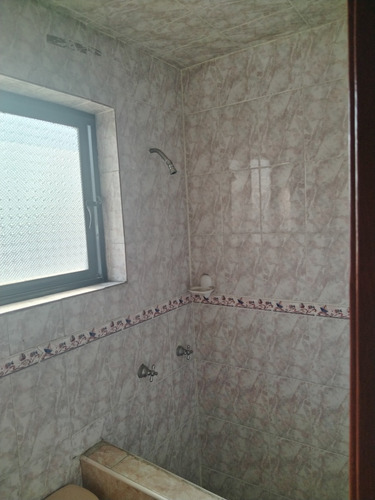 Sr Vende Amplia Y Bonita Casa De 4 Recámaras En Col. Gertrudis Sánchez