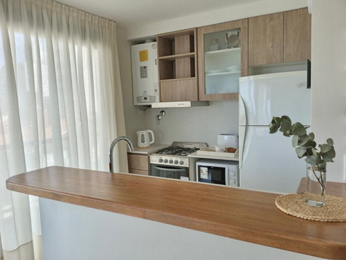 Imagen 6 de 8 de Departamento A Estrenar Con Vista Al Golf