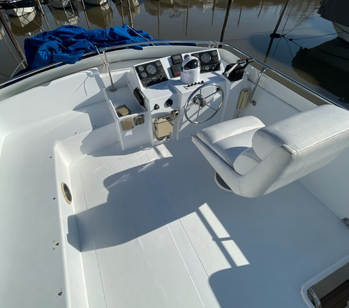 Segue 40 Pies 2 Cummins Diesel 315 Hp Cada Uno