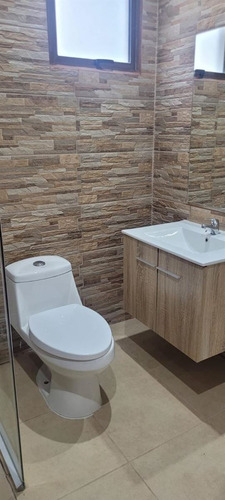 Casa Construida En Parcela, 4d 2b 2e Más Piscina En Venta