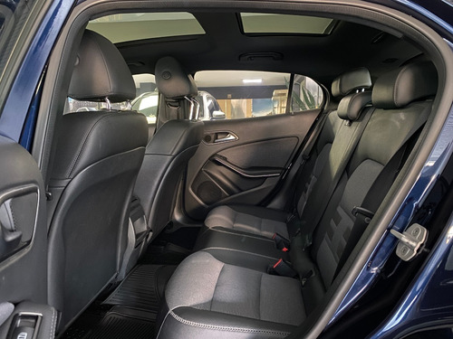 Imagen 17 de 17 de Mercedes Benz Clase Gla 200 Wag At 2017