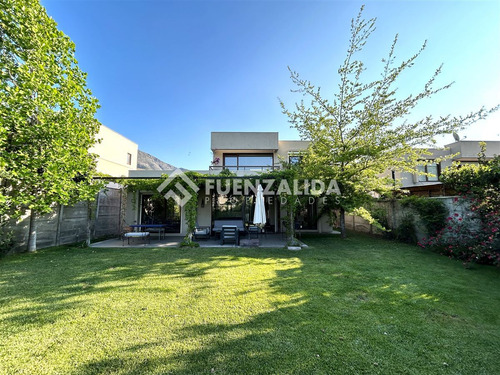 Casa En Venta De 3 Dorm. En Chamisero Colina