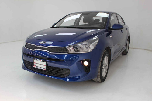 Imagen 1 de 14 de Kia Kia Rio Sedan 2019 4 Cilindros