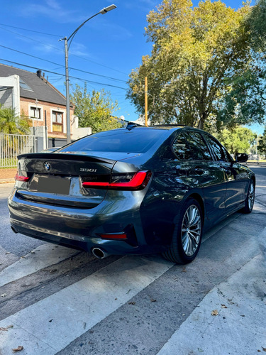 BMW Serie 3 3.0 330i Sedan Sport Line Shadow