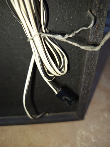 Módular Subwoofers Sony Genezi Gnx880 Funcionando Al 100 Negro 250 W (Usado)