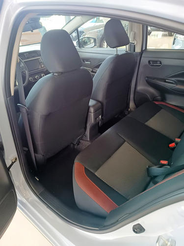 Nissan Versa 1.6 Sr Cvt