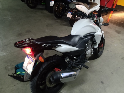 Honda Cb 300 R