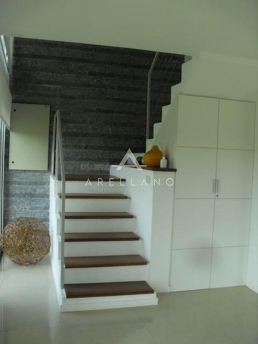 Venta Casa - 3 Dormitorios Rincón Del Indio, Con Servicios- Ref: 202