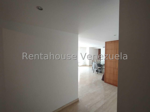 Se Vende Apartamento En Los Naranjos De Las Mercedes