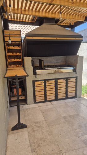 Arriendo Hermosa Casa En Condomino Buin