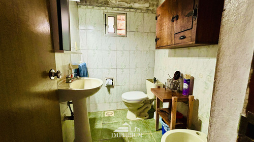 Venta De Casa Con Un Gran Terreno De 1000m2 A Pasos De Belloni En Manga