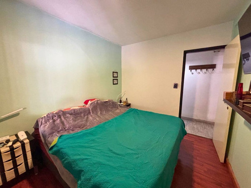 Venta/ Permuta Casa 5 Ambientes Villa Celina