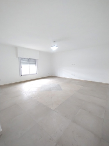 U L T I M O Disponible Hermoso Alquiler 4 Ambientes A Estrenar Laferrere Frente Estacion Eva Duarte