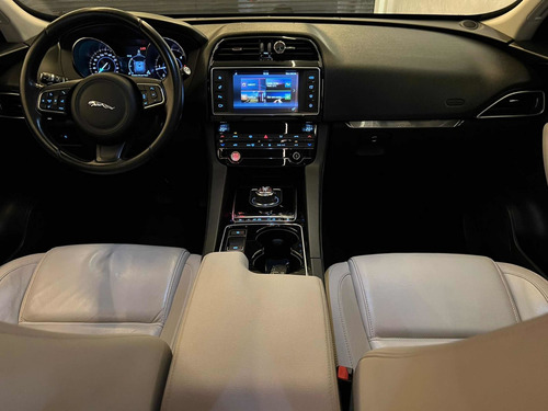 Imagem 6 de 15 de Jaguar F-pace 2.0 Diesel Prestige Awd 2017 49.000km Blindada